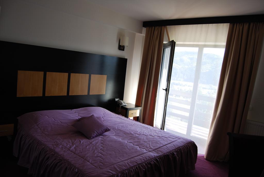 Hotel Toacabellevue Gura Humorului Ngoại thất bức ảnh