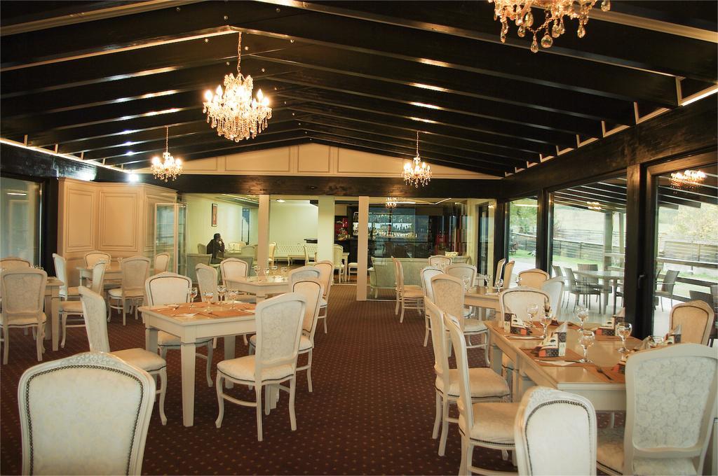Hotel Toacabellevue Gura Humorului Ngoại thất bức ảnh